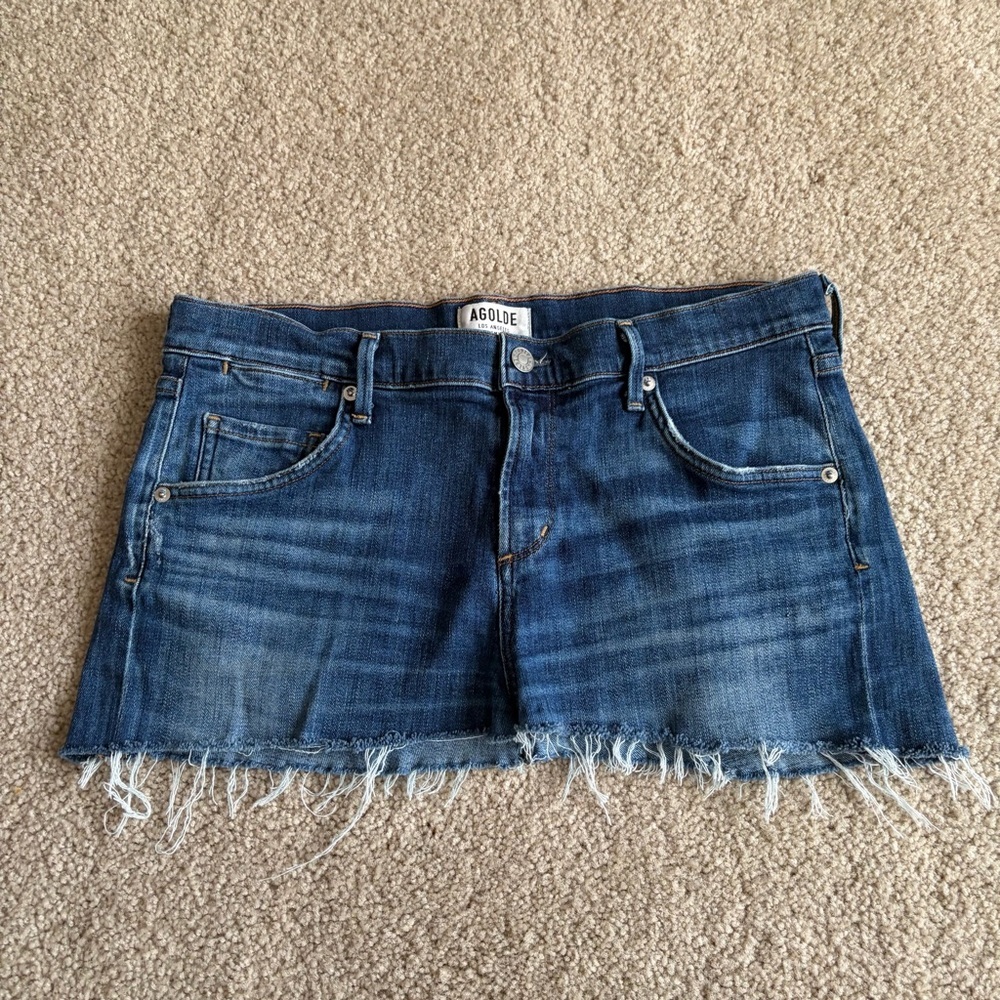Agolde revolve vintage y2k 2000s distress raw hem mini jean denim skirt size 31